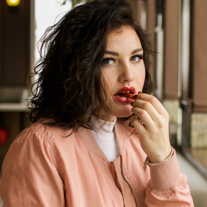 Best Diet Tips To Maintain Beautiful Stronger And Longer Hair